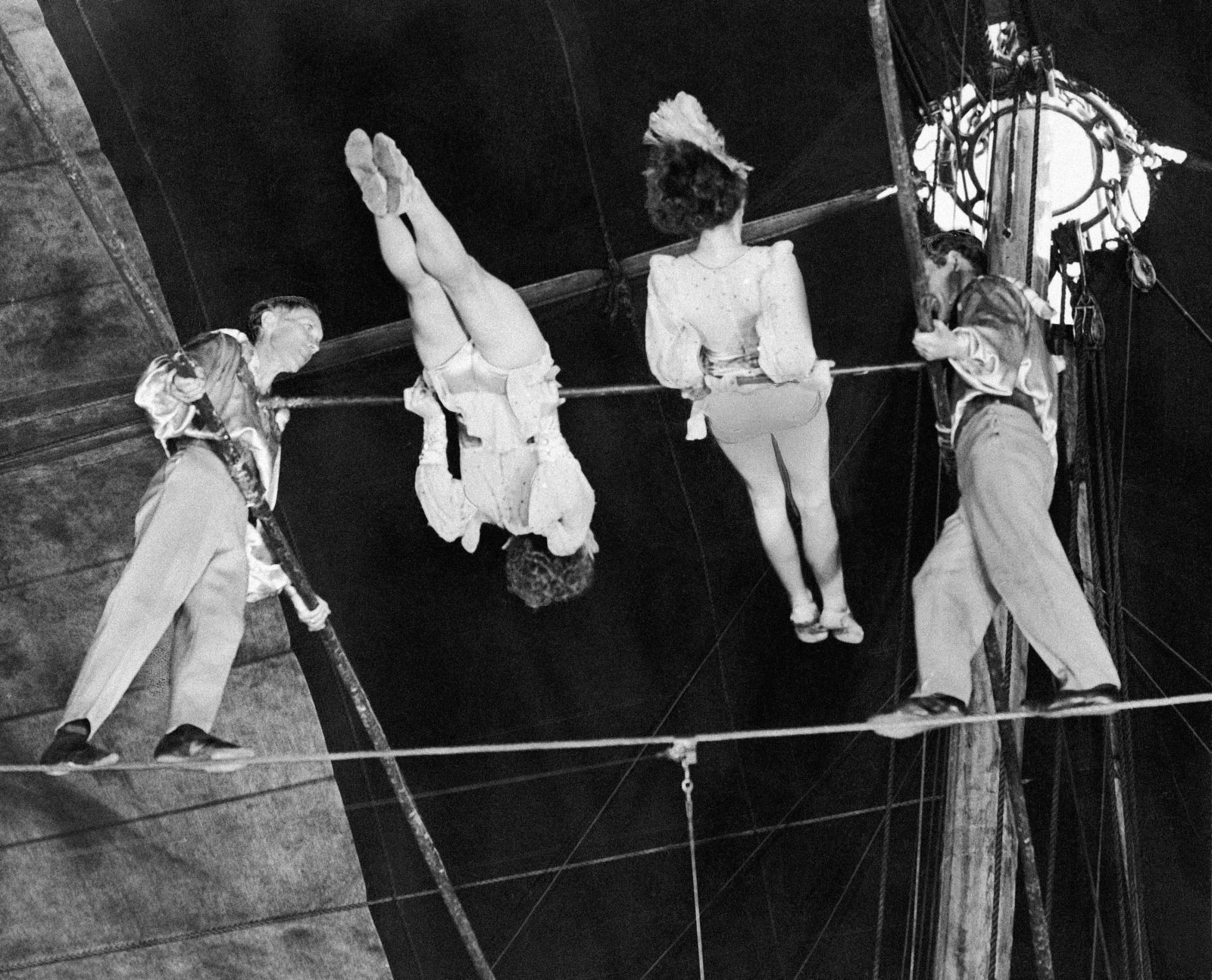 Herman Wallenda, Henrietta Wallenda, Helen Wallenda; Karl Wallenda